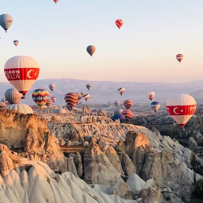 turkey-cappadocia-sunrise-hot-air-balloon